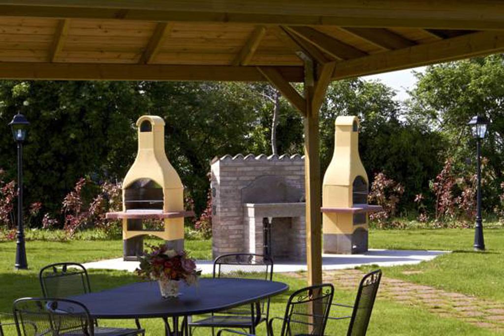 Agriturismo Il Brugnolo Скандіано Екстер'єр фото